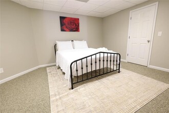 1182 Rising Moon Trail in Snellville, GA - Foto de edificio - Building Photo