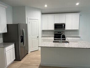 5118 Hunters Trl in Fresno, TX - Building Photo - Building Photo