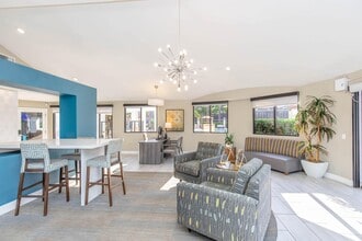 Vista Promenade in Temecula, CA - Building Photo - Building Photo