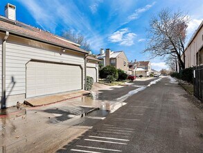 712 Country Pl Dr in Houston, TX - Building Photo - Building Photo