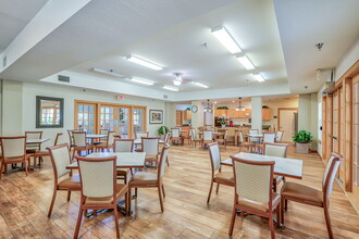 Mariposa at Cedar Park Active Adult 55+ Apartments in Cedar Park, TX - Foto de edificio - Building Photo