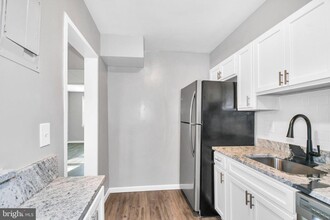 6623 10th St-Unit -A2 in Alexandria, VA - Building Photo - Building Photo