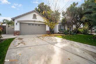 20 Belfast Ct in Bakersfield, CA - Building Photo - Building Photo