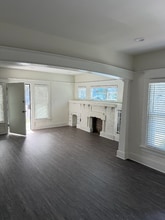 541 W Commonwealth Ave in Fullerton, CA - Building Photo - Building Photo