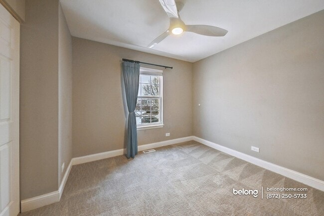 1123 Estes Ct in Naperville, IL - Building Photo - Building Photo