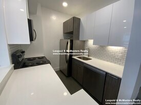 50 Queensberry St, Unit 4 in Boston, MA - Building Photo