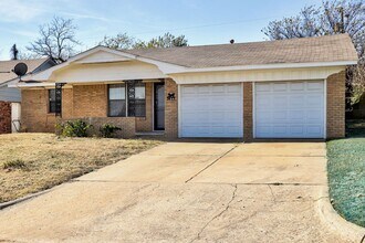 3417 Paradise Dr in Spencer, OK - Building Photo - Building Photo