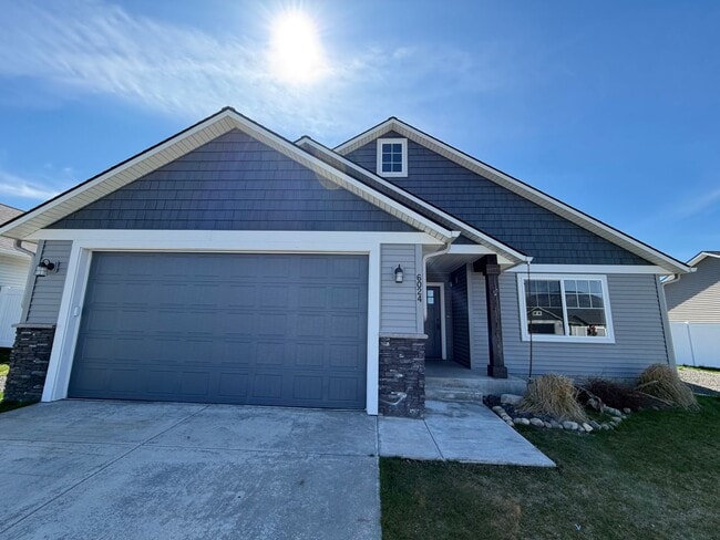 6024 W Irish Cir in Rathdrum, ID - Building Photo - Building Photo