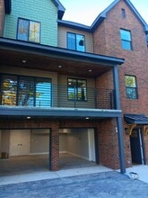 2232 Laurel Ave in Knoxville, TN - Building Photo - Building Photo