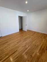 4940 Edouard Montpetit Blvd in Montréal, QC - Building Photo - Building Photo