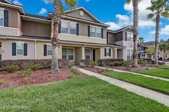 4220 Plantation Oaks Blvd in Orange Park, FL - Building Photo - Building Photo