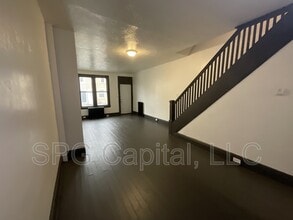 649 W College Ave in York, PA - Building Photo - Building Photo