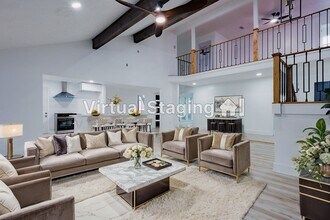 2902 Misty Park Dr in Houston, TX - Building Photo - Building Photo