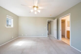 3051 Augusta St, Unit 4 in San Luis Obispo, CA - Building Photo - Building Photo
