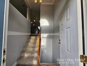 32985 Malahat Pl in Abbotsford, BC - Building Photo - Building Photo