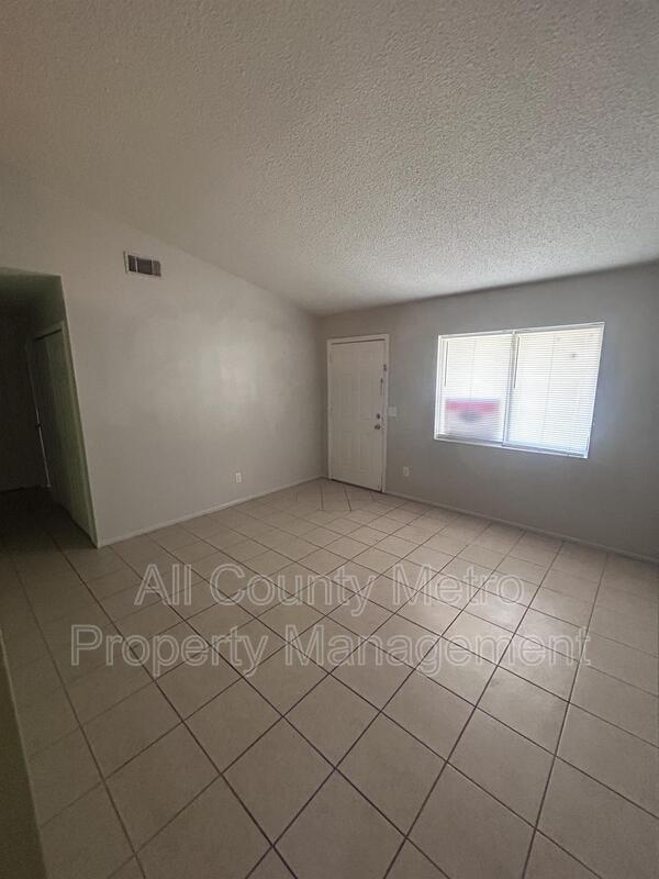 2539 Ridgewood Ave in Sanford, FL - Building Photo - Building Photo
