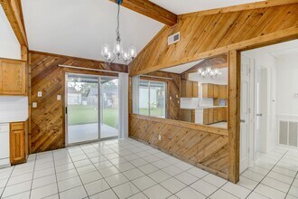 726 Parkhill St in Channelview, TX - Building Photo - Building Photo