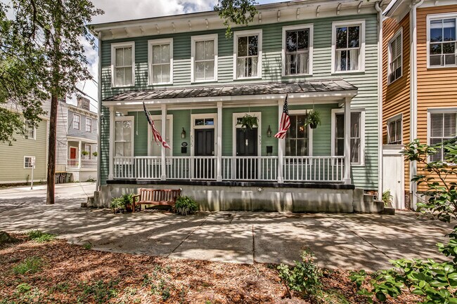 533 E Broad St in Savannah, GA - Foto de edificio - Building Photo