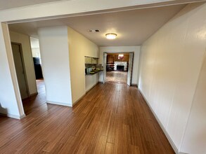 216 Shadywood St in Boerne, TX - Building Photo - Building Photo