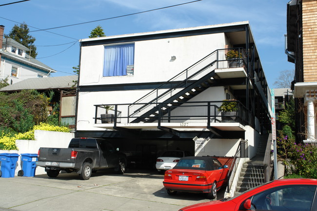 Milvia Apartments in Berkeley, CA - Building Photo - Building Photo