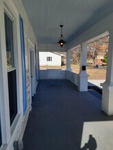 435 N Cypress St, Unit A in Florence, AL - Building Photo - Building Photo