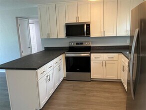 10888 Temple Ave in Seminole, FL - Building Photo - Building Photo