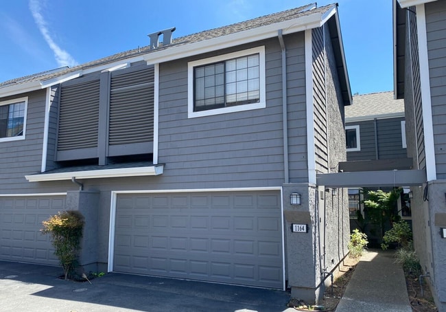 property at 1164 Capri Dr