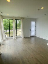 233 Riverside Dr in Nashville, TN - Building Photo - Building Photo