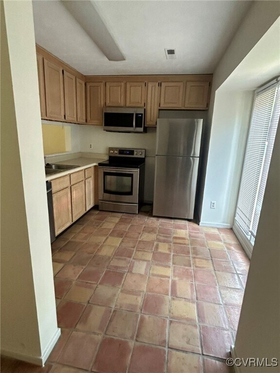 12100 Shore View Dr in Richmond, VA - Building Photo - Building Photo