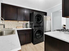 46567 W 83rd St in Chicago, IL - Building Photo - Building Photo