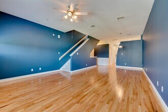 5941 S Loop E in Houston, TX - Building Photo - Building Photo