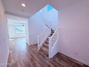 8307 E Peterson Ave in Mesa, AZ - Building Photo - Building Photo