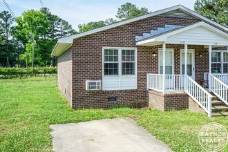 1721-1723 Windsor Dr in Rocky Mount, NC - Building Photo - Building Photo