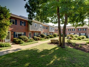 Tammy Brook Apartments in Weymouth, MA - Building Photo - Building Photo