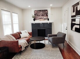 Room in House on Evans Dr SW in Atlanta, GA - Building Photo