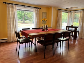 2123 Park St, Unit Columbia Neighborhood 4BR/2BA in Bellingham, WA - Foto de edificio - Building Photo