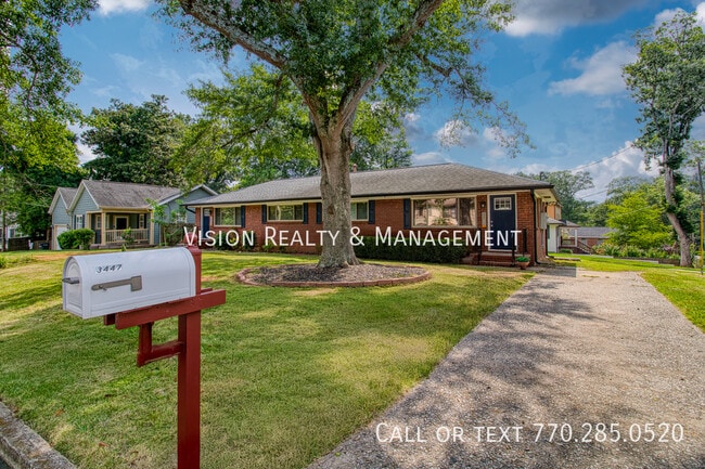 3447 Pierce St in College Park, GA - Building Photo - Building Photo