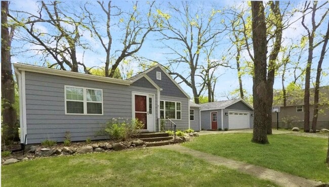 property at 1412 Maywood Ave