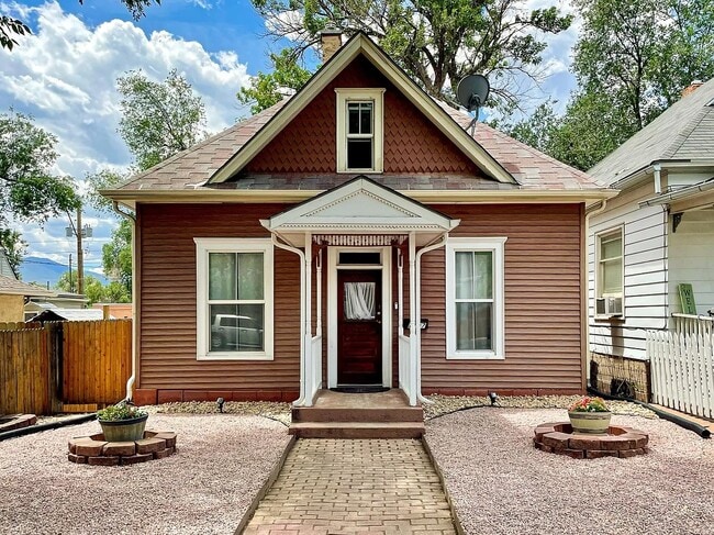 property at 2107 W Pikes Peak Ave