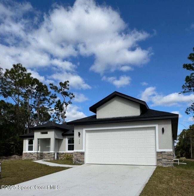 349 Galena St SW in Palm Bay, FL - Building Photo - Building Photo