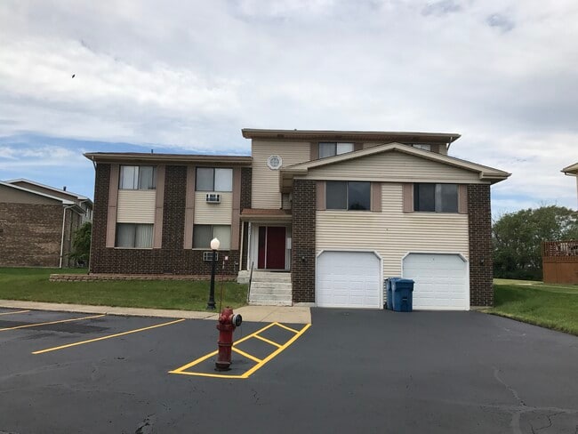 4974 W 82nd Ct, Unit A