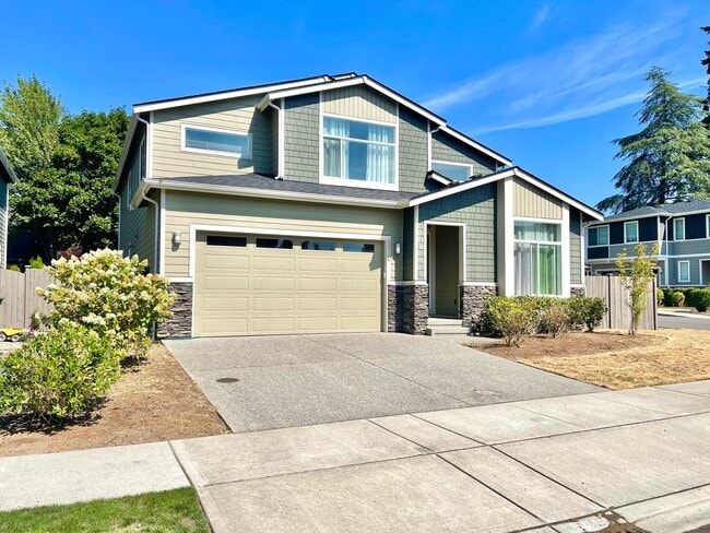 8810 NE 177th St in Bothell, WA - Building Photo - Building Photo