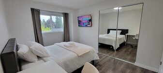 8029 240th St SW in Edmonds, WA - Building Photo