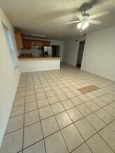 519 W 6th Ave in Tallahassee, FL - Foto de edificio - Building Photo