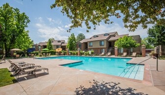 Sky Harbor Apartments in Salt Lake City, UT - Building Photo