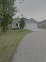 5992 W Holdcroft Dr in Fayetteville, AR - Building Photo