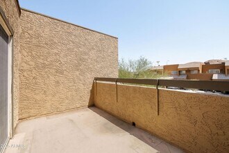 2018 N 51st Way in Phoenix, AZ - Building Photo - Building Photo