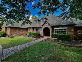 1808 Oak Forest Dr in Edmond, OK - Building Photo