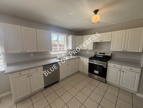 5674 E Eastland St in Tucson, AZ - Building Photo - Building Photo