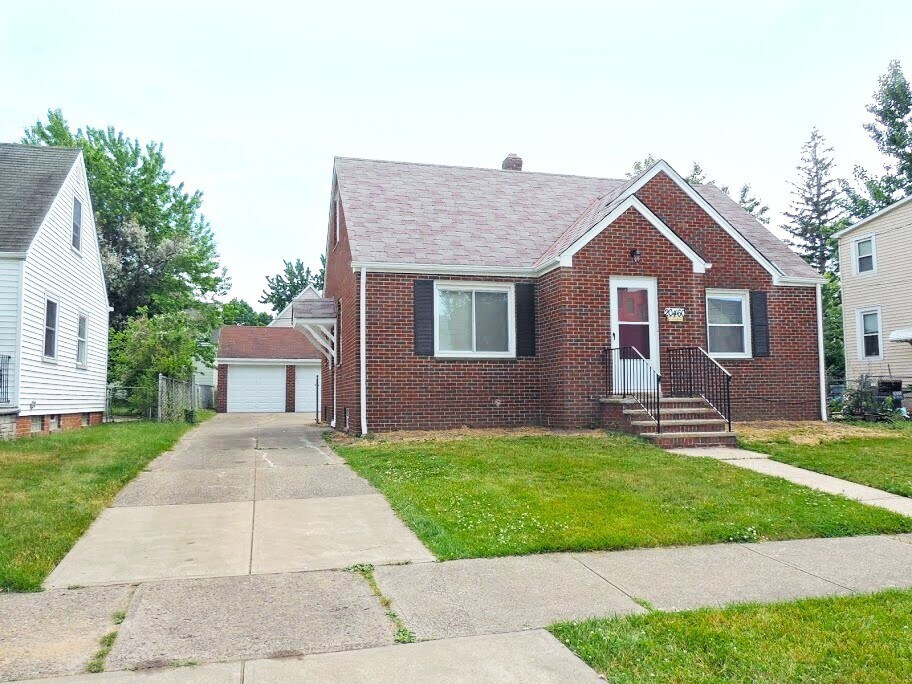 20460 Fuller Ave in Euclid, OH - Building Photo